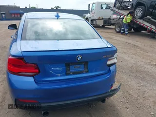 2018 BMW 2 Series M240i with VIN WBA2J5C55JVB27907, listed as a IAAI auction lot 42706522 with 39,097 mi miles and . Bid and sale history available at DreamBid. Image 16.