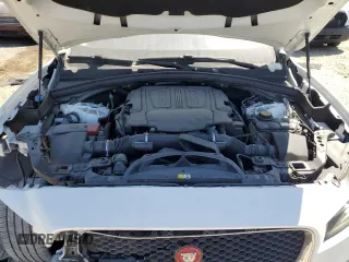 2017 Jaguar F-Pace 35t Premium with VIN SADCJ2BV1HA073273, listed as a Copart auction lot 50200855 with 98,235 mi miles and Salvage Title. Bid and sale history available at DreamBid. Image 12.