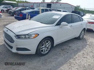 2013 Ford Fusion SE with VIN 3FA6P0H79DR185216, listed as a IAAI auction lot 42425938 with Not provided miles and . Bid and sale history available at DreamBid. Image 2.