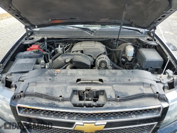2013 Chevrolet Suburban LT with VIN 1GNSKJE76DR318499, listed as a Copart auction lot 71840624 with 191,050 mi miles and Salvage Title. Bid and sale history available at carsss.com. Image 13.