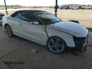 2012 Audi S5 Premium Plus z VIN WAUCGAFH0CN000239, wystawiony jako Copart lot #73031974 z przebiegiem 42 848 mil mil oraz Szkoda całkowita • Salvage title. Historia ofert i sprzedaży dostępna na DreamBid. Obrazek 4.