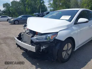 2022 Hyundai Ioniq SE z VIN KMHC75LC1NU282432, wystawiony jako IAAI lot #42060104 z przebiegiem 35 700 mil mil oraz . Historia ofert i sprzedaży dostępna na DreamBid. Obrazek 6.