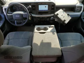 2023 Ford F-350 с VIN 1FT8W3BA3PEC57918, выставлен на аукционе Copart как лот 75550084 с пробегом 36 915 миль миль и Списание • Salvage title. История ставок и продаж доступна на DreamBid. Изображение 8.