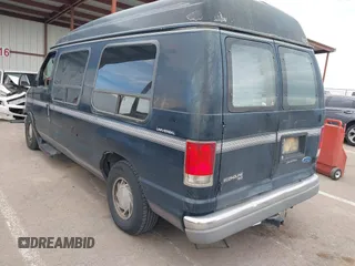 1997 Ford Econoline Commercial with VIN 1FDEE1460VHB16721, listed as a IAAI auction lot 40968310 with 261,169 mi miles. Bid and sale history available at carsss.com. Image 3.