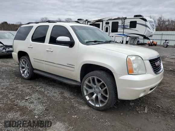 2012 GMC Yukon SLT with VIN 1GKS2CE06CR124968, listed as a Copart auction lot 48041885 with 134,053 mi miles and Clean Title. Bid and sale history available at carsss.com. Image 4.