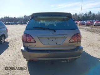 2000 Lexus RX 300 with VIN JT6HF10UXY0137749, listed as a IAAI auction lot 41993563 with 161,996 mi miles and . Bid and sale history available at DreamBid. Image 15.