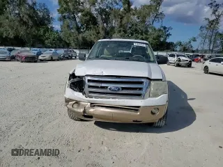 2013 Ford Expedition Max XLT with VIN 1FMJK1H51DEF20040, listed as a Copart auction lot 44466455 with 304,645 mi miles and Salvage title. Bid and sale history available at DreamBid. Image 12.