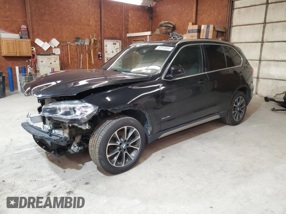 2018 BMW X5 xDrive35i with VIN 5UXKR0C52J0X85983, listed as a Copart auction lot 50918995 with 85,212 mi miles and Salvage Title. Bid and sale history available at carsss.com. Image 1.
