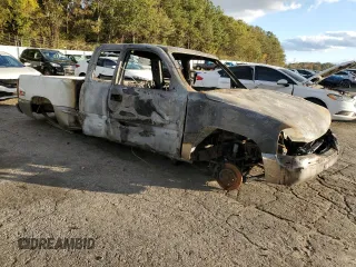 2000 GMC New Sierra 1500 SLE with VIN 1GTEK19T7YE209849, listed as a Copart auction lot 81673614 with 0 mi miles and Non Repairable. Bid and sale history available at carsss.com. Image 4.