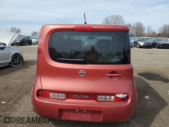 2010 Nissan Cube S z VIN JN8AZ2KR3AT168494, wystawiony jako Copart lot #49542155 z przebiegiem 96 675 mil mil oraz Szkoda całkowita • Salvage title. Historia ofert i sprzedaży dostępna na DreamBid. Obrazek 6.