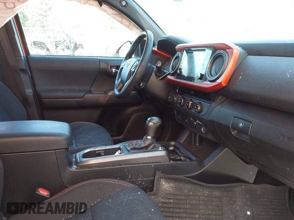 2016 Toyota Tacoma SR with VIN 3TMCZ5AN5GM031794, listed as a IAAI auction lot 41880146 with 87,287 mi miles and . Bid and sale history available at DreamBid. Image 5.