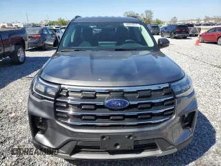 2025 Ford Explorer Active with VIN 1FMUK7DH6SGB16295, listed as a Copart auction lot 48884825 with 193 mi miles and Salvage Title. Bid and sale history available at carsss.com. Image 5.