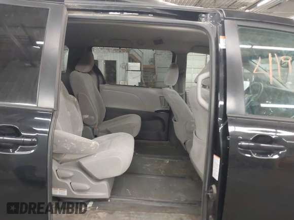 2017 Toyota Sienna LE with VIN 5TDJZ3DC2HS183619, listed as a IAAI auction lot 41905106 with 198,351 mi miles and . Bid and sale history available at DreamBid. Image 8.