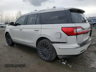 2019 Lincoln Navigator Reserve z VIN 5LMJJ2LT2KEL11138, wystawiony jako Copart lot #42936043 z przebiegiem 34 949 mil mil oraz . Historia ofert i sprzedaży dostępna na DreamBid. Obrazek 2.