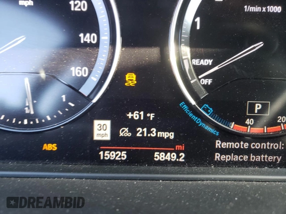 2020 BMW X1 xDrive28i with VIN WBXJG9C01L5R68795, listed as a Copart auction lot 68192462 with 15,925 mi miles. Bid and sale history available at carsss.com. Image 9.
