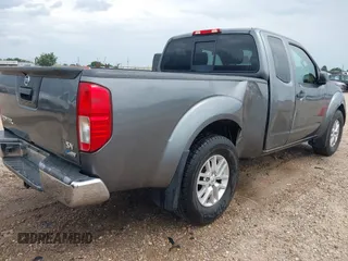 2017 Nissan Frontier SV z VIN 1N6DD0CU6HN720855, wystawiony jako IAAI lot #42474630 z przebiegiem 229 042 mil mil oraz . Historia ofert i sprzedaży dostępna na DreamBid. Obrazek 4.