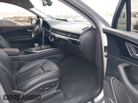 2019 Audi Q7 Premium Plus z VIN WA1LAAF73KD040924, wystawiony jako IAAI lot #41897902 z przebiegiem 131 535 mil mil oraz . Historia ofert i sprzedaży dostępna na DreamBid. Obrazek 5.
