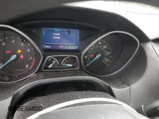 2013 Ford Focus SE with VIN 1FADP3F20DL330691, listed as a Copart auction lot 62855115 with 127,231 mi miles and Salvage title. Bid and sale history available at DreamBid. Image 9.