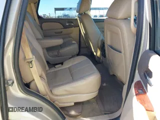 2013 Chevrolet Tahoe LT z VIN 1GNSCBE05DR378859, wystawiony jako IAAI lot #41074700 z przebiegiem 184 925 mil mil oraz . Historia ofert i sprzedaży dostępna na DreamBid. Obrazek 8.