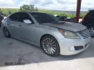 2014 Hyundai Equus Signature with VIN KMHGH4JH4EU073743, listed as a IAAI auction lot 42620941 with Not provided miles and . Bid and sale history available at DreamBid. Image 1.