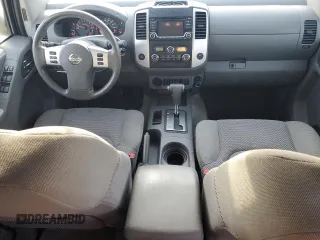 2017 Nissan Frontier SV with VIN 1N6DD0ER6HN724400, listed as a Copart auction lot 54659325 with 123,800 mi miles and Salvage title. Bid and sale history available at DreamBid. Image 8.