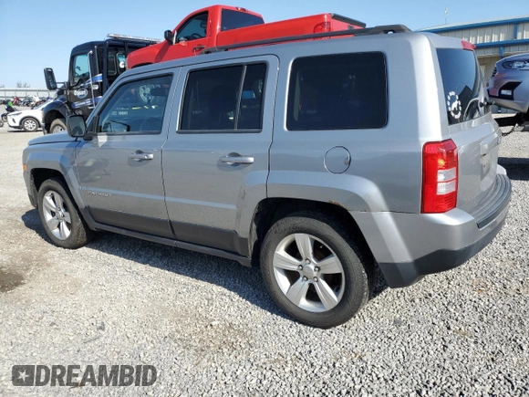 2015 Jeep Patriot Latitude with VIN 1C4NJPFB1FD157025, listed as a Copart auction lot 52310155 with 132,752 mi miles and Salvage title. Bid and sale history available at DreamBid. Image 2.