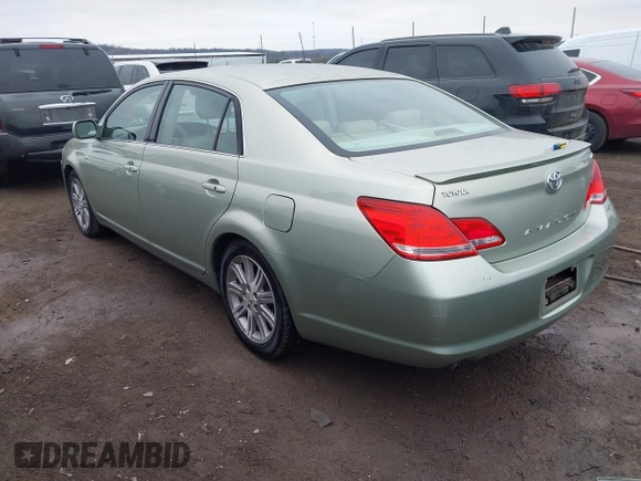 2006 Toyota Avalon XL with VIN 4T1BK36B06U163323, listed as a IAAI auction lot 41553440 with 161,342 mi miles and . Bid and sale history available at DreamBid. Image 3.