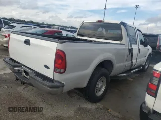 2001 Ford Super Duty F-250 XL with VIN 1FTNW20F81EB73953, listed as a Copart auction lot 76877774 with 506,565 mi miles and Non Repairable. Bid and sale history available at carsss.com. Image 3.