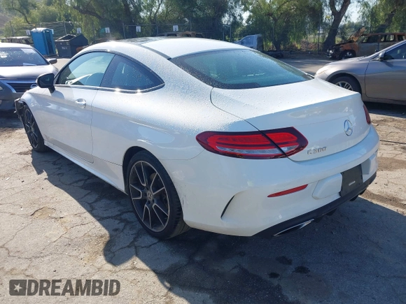 2019 Mercedes-Benz C 300 с VIN WDDWJ8DB1KF844216, выставлен на аукционе IAAI как лот 41824556 с пробегом 104 530 миль миль и . История ставок и продаж доступна на DreamBid. Изображение 3.