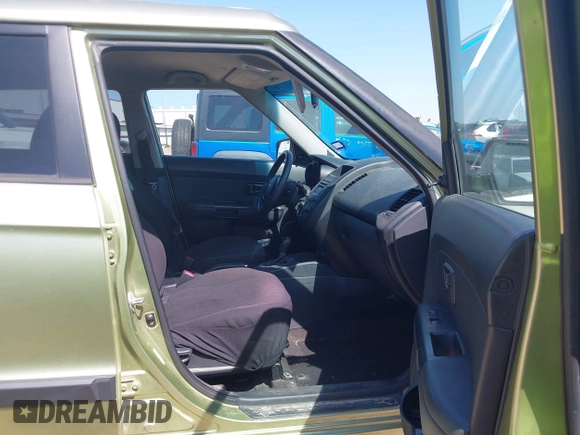 2013 Kia Soul with VIN KNDJT2A56D7606630, listed as a IAAI auction lot 42010848 with 120,050 mi miles and . Bid and sale history available at DreamBid. Image 5.