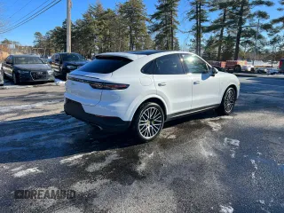 2020 Porsche Cayenne E-Hybrid with VIN WP1BE2AY4LDA55119, listed as a Copart auction lot 43022085 with 78,428 mi miles and Clean title. Bid and sale history available at DreamBid. Image 4.