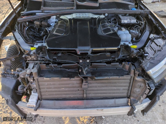 2018 Audi Q7 Prestige with VIN WA1VAAF79JD015811, listed as a Copart auction lot 87969245 with 103,667 mi miles and Salvage Title. Bid and sale history available at carsss.com. Image 11.