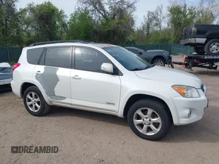 2011 Toyota RAV4 Ltd with VIN 2T3DK4DV4BW041349, listed as a IAAI auction lot 42045654 with 193,283 mi miles. Bid and sale history available at carsss.com. Image 13.