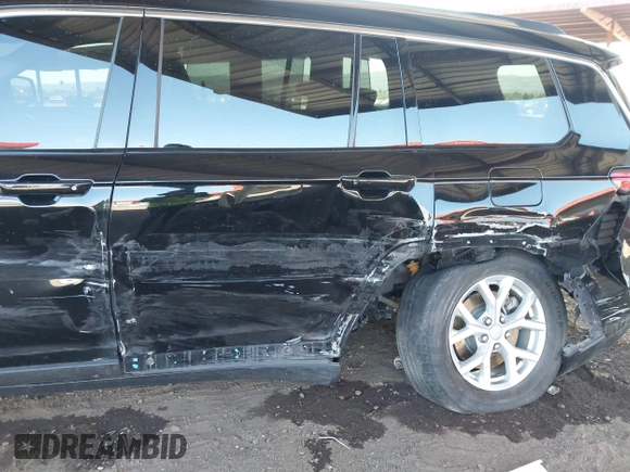 2023 Jeep Grand Cherokee Limited с VIN 1C4RJKBG8P8739039, выставлен на аукционе IAAI как лот 41626591 с пробегом 67 051 миль миль и . История ставок и продаж доступна на DreamBid. Изображение 6.