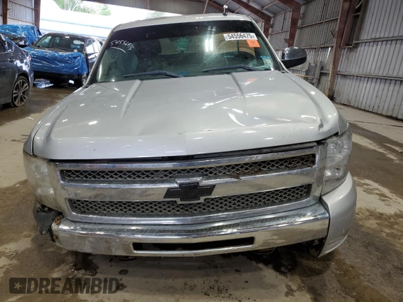 2011 Chevrolet Silverado 1500 LT with VIN 3GCPCSE04BG228091, listed as a Copart auction lot 54556475 with 161,925 mi miles and Clean Title. Bid and sale history available at DreamBid. Image 5.