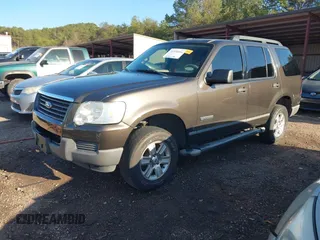 2006 Ford Explorer XLS with VIN 1FMEU62E16UA28599, listed as a IAAI auction lot 41638404 with 103,783 mi miles. Bid and sale history available at carsss.com. Image 2.