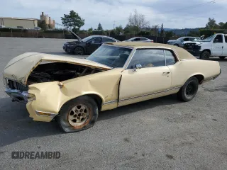 1970 Oldsmobile Cutlass with VIN 342570Z127532, listed as a Copart auction lot 49906135 with 34,224 mi miles and Salvage Title. Bid and sale history available at DreamBid. Image 1.