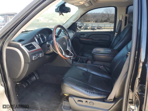 2009 Cadillac Escalade Hybrid with VIN 1GYFK43589R118786, listed as a Copart auction lot 46048355 with NaN miles and Clean Title. Bid and sale history available at carsss.com. Image 7.