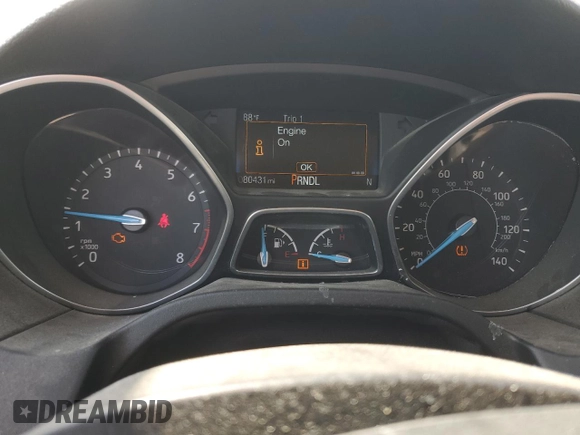 2017 Ford Focus SE z VIN 1FADP3F24HL308294, wystawiony jako Copart lot #56516265 z przebiegiem 80 431 mil mil oraz Szkoda całkowita • Salvage title. Historia ofert i sprzedaży dostępna na DreamBid. Obrazek 9.