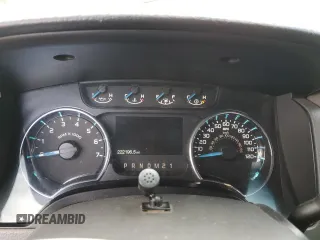 2013 Ford F-150 XL с VIN 1FTEX1EM8DFC62693, выставлен на аукционе Copart как лот 47941695 с пробегом 222 196 миль миль и На запчасти • Non repairable. История ставок и продаж доступна на DreamBid. Изображение 9.
