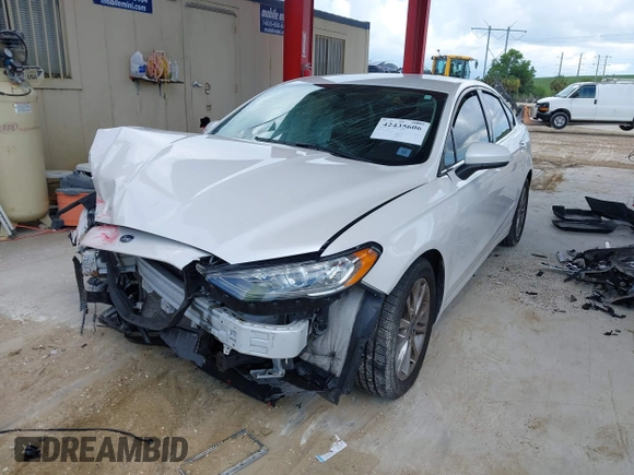 2017 Ford Fusion SE с VIN 3FA6P0H76HR393057, выставлен на аукционе IAAI как лот 42435606 с пробегом 81 798 миль миль и . История ставок и продаж доступна на DreamBid. Изображение 18.