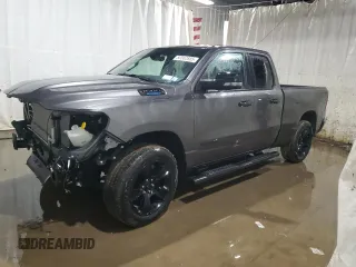 2024 Ram 1500 Big Horn z VIN 1C6RRFBG5RN156763, wystawiony jako Copart lot #50502885 z przebiegiem 8 329 mil mil oraz Szkoda całkowita • Salvage title. Historia ofert i sprzedaży dostępna na DreamBid. Obrazek 1.