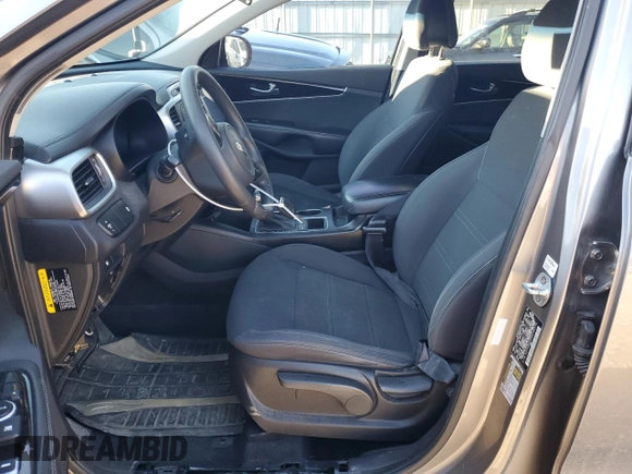 2016 Kia Sorento LX with VIN 5XYPG4A32GG145376, listed as a Copart auction lot 43728725 with 111,648 mi miles and Salvage Title. Bid and sale history available at DreamBid. Image 7.