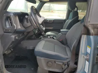2021 Ford Bronco с VIN 1FMEE5BP5MLA91314, выставлен на аукционе Copart как лот 50746695 с пробегом 75 478 миль миль и Списание • Salvage title. История ставок и продаж доступна на DreamBid. Изображение 7.