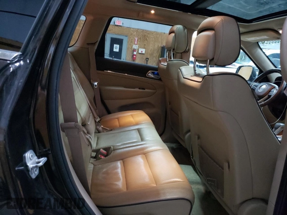 2017 Jeep Grand Cherokee Overland with VIN 1C4RJFCT2HC880920, listed as a Copart auction lot 86600834 with 147,326 mi miles and Clean Title. Bid and sale history available at carsss.com. Image 11.