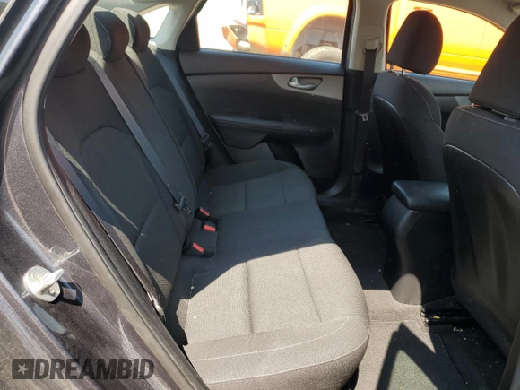 2019 Kia Forte LXS с VIN 3KPF24AD9KE059751, выставлен на аукционе Copart как лот 61624175 с пробегом 129 441 миль миль и Списание • Salvage title. История ставок и продаж доступна на DreamBid. Изображение 10.