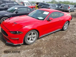 2020 Ford Mustang EcoBoost z VIN 1FA6P8TH2L5122958, wystawiony jako IAAI lot #42151031 z przebiegiem 47 793 mil mil oraz . Historia ofert i sprzedaży dostępna na DreamBid. Obrazek 2.