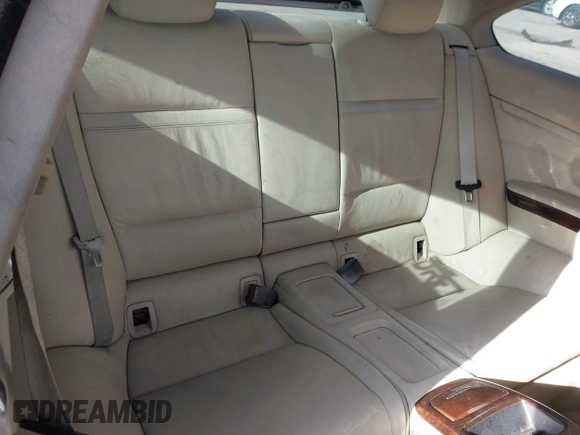 2011 BMW 3 Series 335i xDrive with VIN WBAKF9C53BE619424, listed as a IAAI auction lot 40989402 with 138,896 mi miles. Bid and sale history available at carsss.com. Image 8.