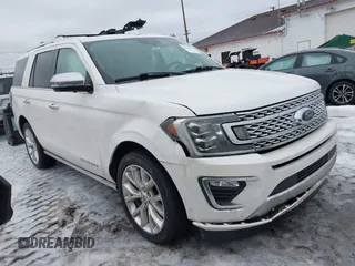 2019 Ford Expedition Platinum with VIN 1FMJU1MT8KEA24308, listed as a IAAI auction lot 41510256 with 143,011 mi miles. Bid and sale history available at carsss.com. Image 1.