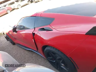 2014 Chevrolet Corvette Z51 3LT z VIN 1G1YL2D79E5127667, wystawiony jako IAAI lot #41944294 z przebiegiem 39 423 mil mil oraz . Historia ofert i sprzedaży dostępna na DreamBid. Obrazek 14.